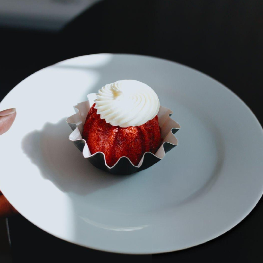 Red Velvet Pastry - Image 3